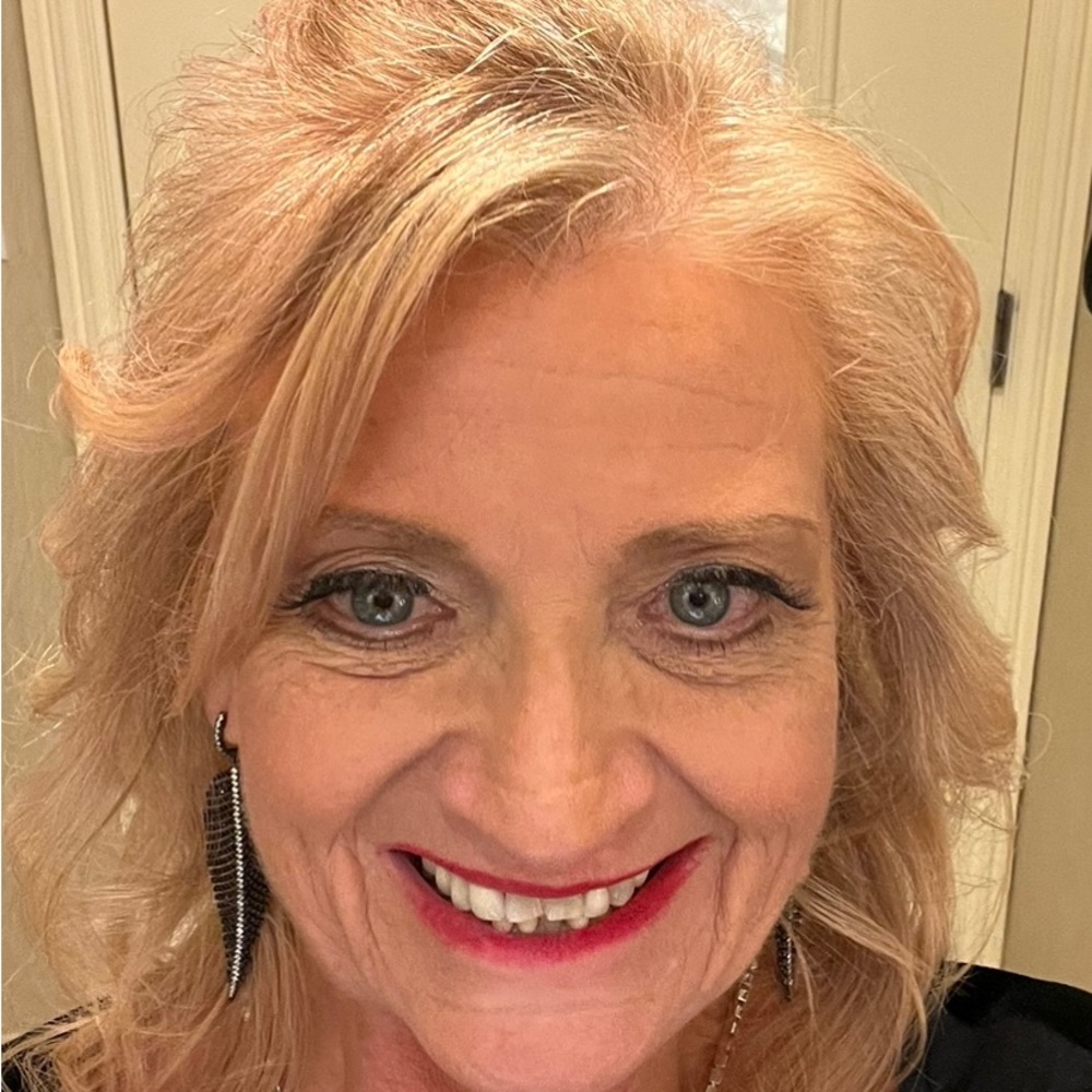 Meet your Posher, Teri